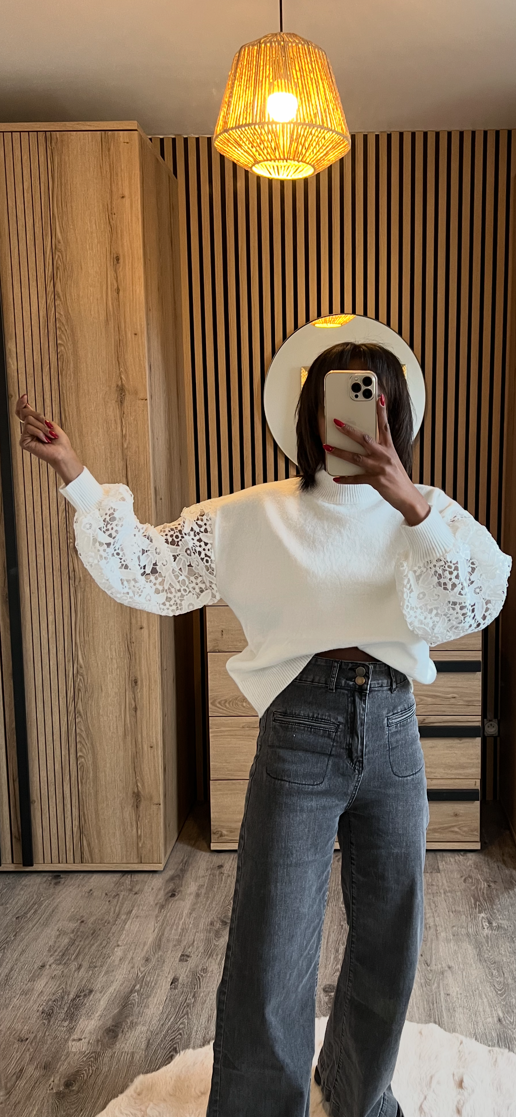 Pull Romane