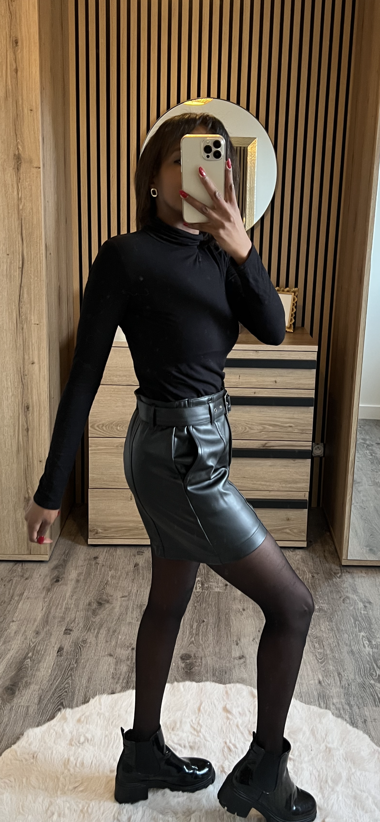 Short simili Alina